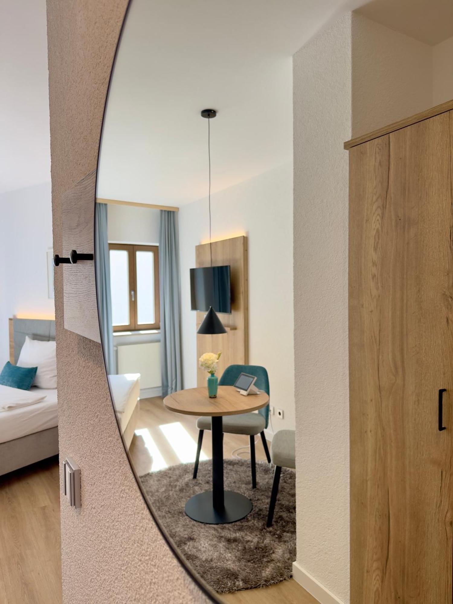 גונצנהאוזן Living & Serviced Apartments By Blauer Wolf מראה חיצוני תמונה